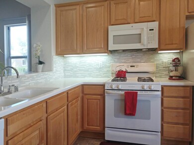 Kitchen 4