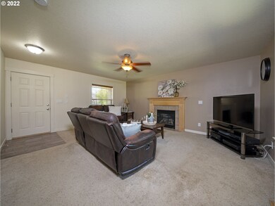 3420 Larrabee St, Forest Grove, OR 97116 - photo 3