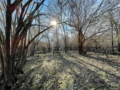 560 SW Santa fe Dr, Fort White, FL 32038 - photo 4