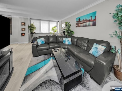 World Plaza North unit 8D, Hackensack, NJ 07601 - photo 7