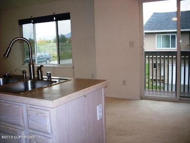 Kitchen/Dining Area