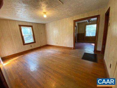 161 Old Hermitage Rd, Waynesboro, VA 22980 - photo 3