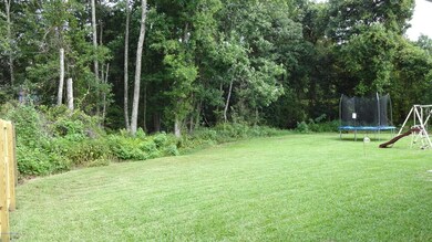 941 Duskin Dr, Jacksonville, FL 32216 - photo 4