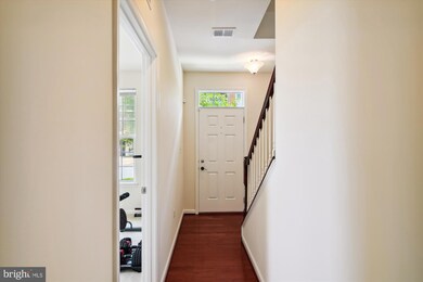 7589 Hearthside Way, Elkridge, MD 21075 - photo 3