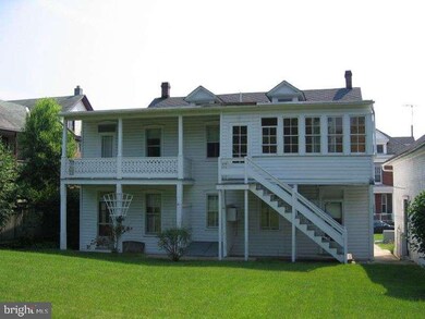 19 E North St, Waynesboro, PA 17268 - photo 2