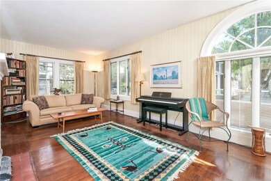 30 Elmway St, Providence, RI 02906 - photo 7