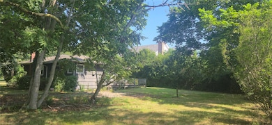 129 David Whites Ln, Southampton, NY 11968 - photo 2