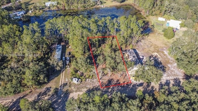 128 Osborne St, Interlachen, FL 32148 - photo 4