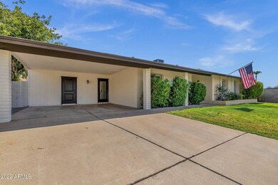 3-web-or-mls-12423-n-37th-pl