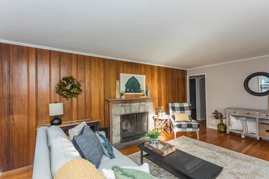 410 Richards BE7A8465