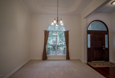 2590 Andover Ct-101
