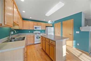 3510 Pioneer Ave SE, Cedar Rapids, IA 52403 - photo 7