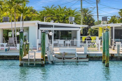 18,000 lb Boat Lift