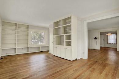 904 E 1st St, Bloomington, IN 47401 - photo 5