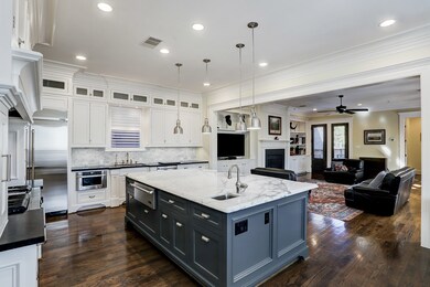 1418 Columbia St, Houston, TX 77008 - photo 2