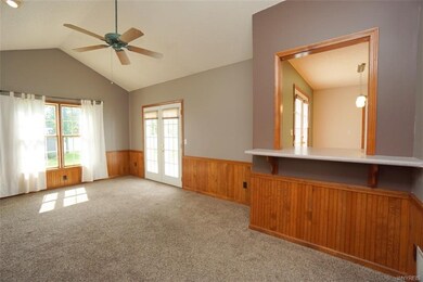 327 Selkirk Dr, North Tonawanda, NY 14120 - photo 7