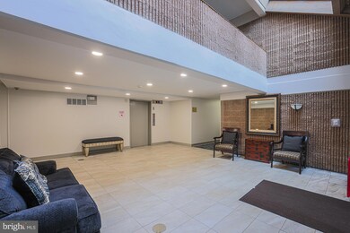 2903 Fall Staff Apt Fallstaff Rd unit 601, Baltimore, MD 21209 - photo 6