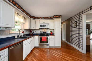 38 Back River Rd, Bedford, NH 03110 - photo 5