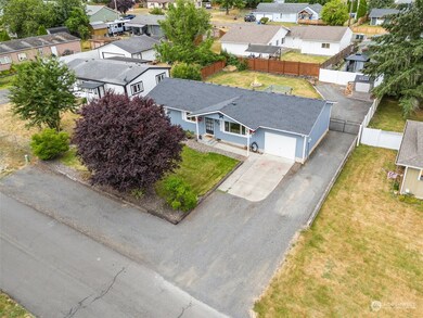 539 3rd Ave NW, Chehalis, WA 98532 - photo 2