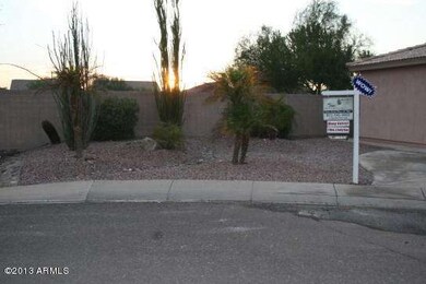 Extra Lot space to the South (Side Yard)