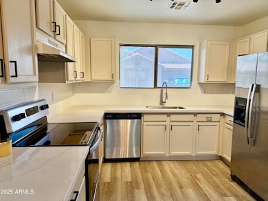 2358 E Peach Tree Dr, Chandler, AZ 85249 - photo 4