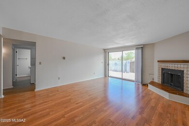 22_Living Room 9967