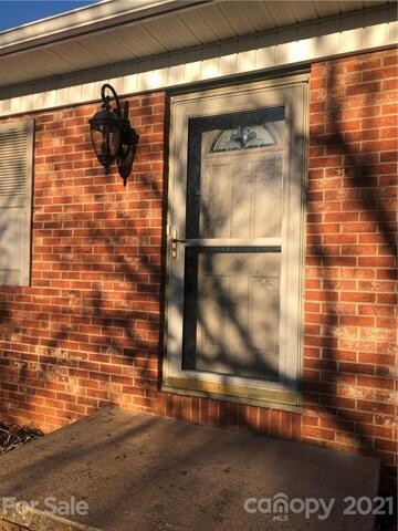 3540 36th Street Place NE, Hickory, NC 28601 - photo 4