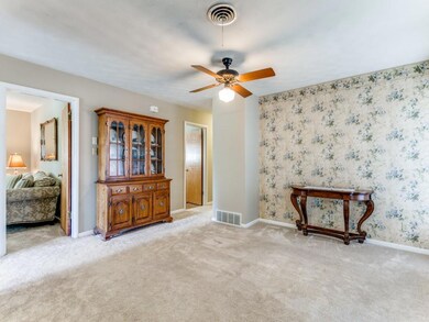 1113 Mary Dr, Hurst, TX 76053 - photo 6