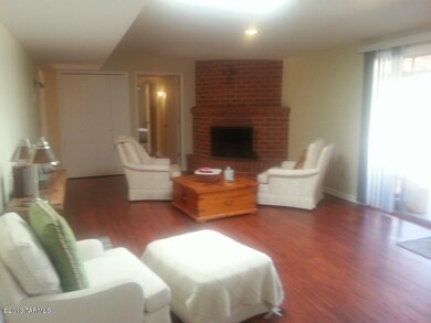 Sitting Area
