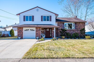 22 Shearn Dr, Middlesex, NJ 08846 - photo 3