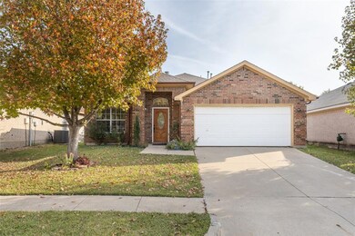 204 Cobblestone Dr, Wylie, TX 75098 - photo 2