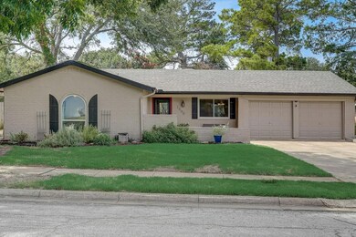 1800 Chattanooga Dr, Bedford, TX 76022 - photo 5