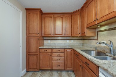 139 Cannongate III, Nashua, NH 03063 - photo 7