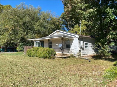 806 Davis Heights Dr, Gastonia, NC 28052 - photo 2