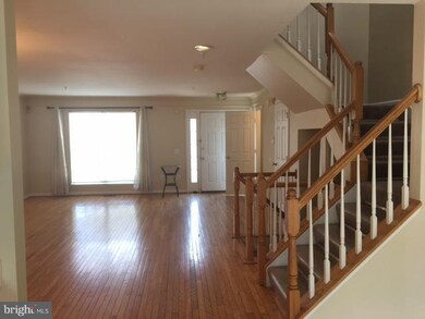 8 Carters Grove Ct, Silver Spring, MD 20904 - photo 5