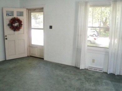 135 N Ernest St, Griffith, IN 46319 - photo 3