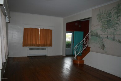 978 Carmalt St, Scranton, PA 18519 - photo 4