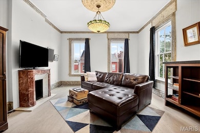 1010 Allen Ave unit 2F, Saint Louis, MO 63104 - photo 7