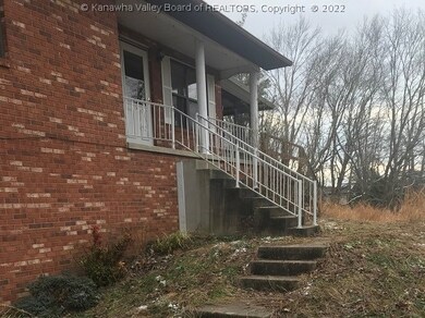 30 Scott Ln, Scott Depot, WV 25560 - photo 2