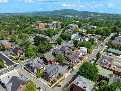 801 E Jefferson St, Charlottesville, VA 22902 - photo 3