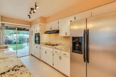 Huntington-Kitchen