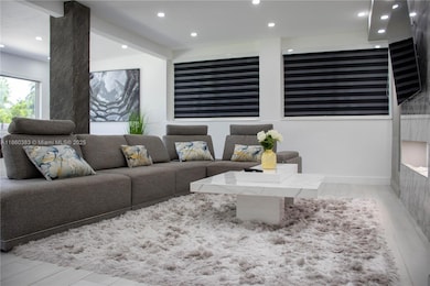 295 NE 150th St, Miami, FL 33161 - photo 5