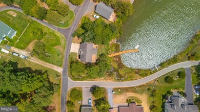 45401 Saint Georges Ave, Piney Point, MD 20674 - photo 5