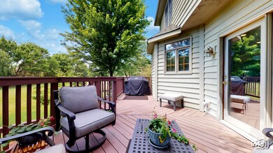 4515 Duncan Ct, Naperville, IL 60564 - photo 2