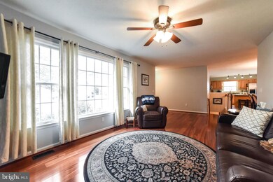 43990 Hedgewood Ln, California, MD 20619 - photo 5