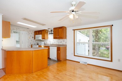 6 Hawk Ln, Rochester, NH 03868 - photo 4