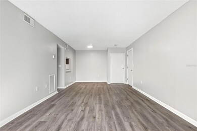 3236 S Semoran Blvd unit 22, Orlando, FL 32822 - photo 6