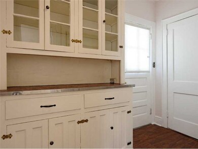 72 Weaver St, Greenwich, CT 06831 - photo 6