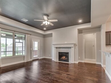 17320 Shadow Hawk Ln, Edmond, OK 73012 - photo 5