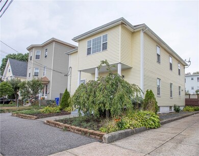 56 Baxter St, Pawtucket, RI 02861 - photo 2